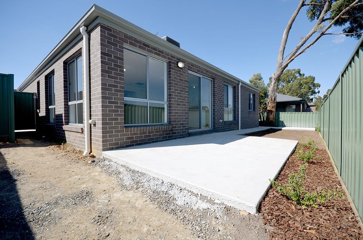 Unit 1/1328 Geelong Road, Mount Clear image 10