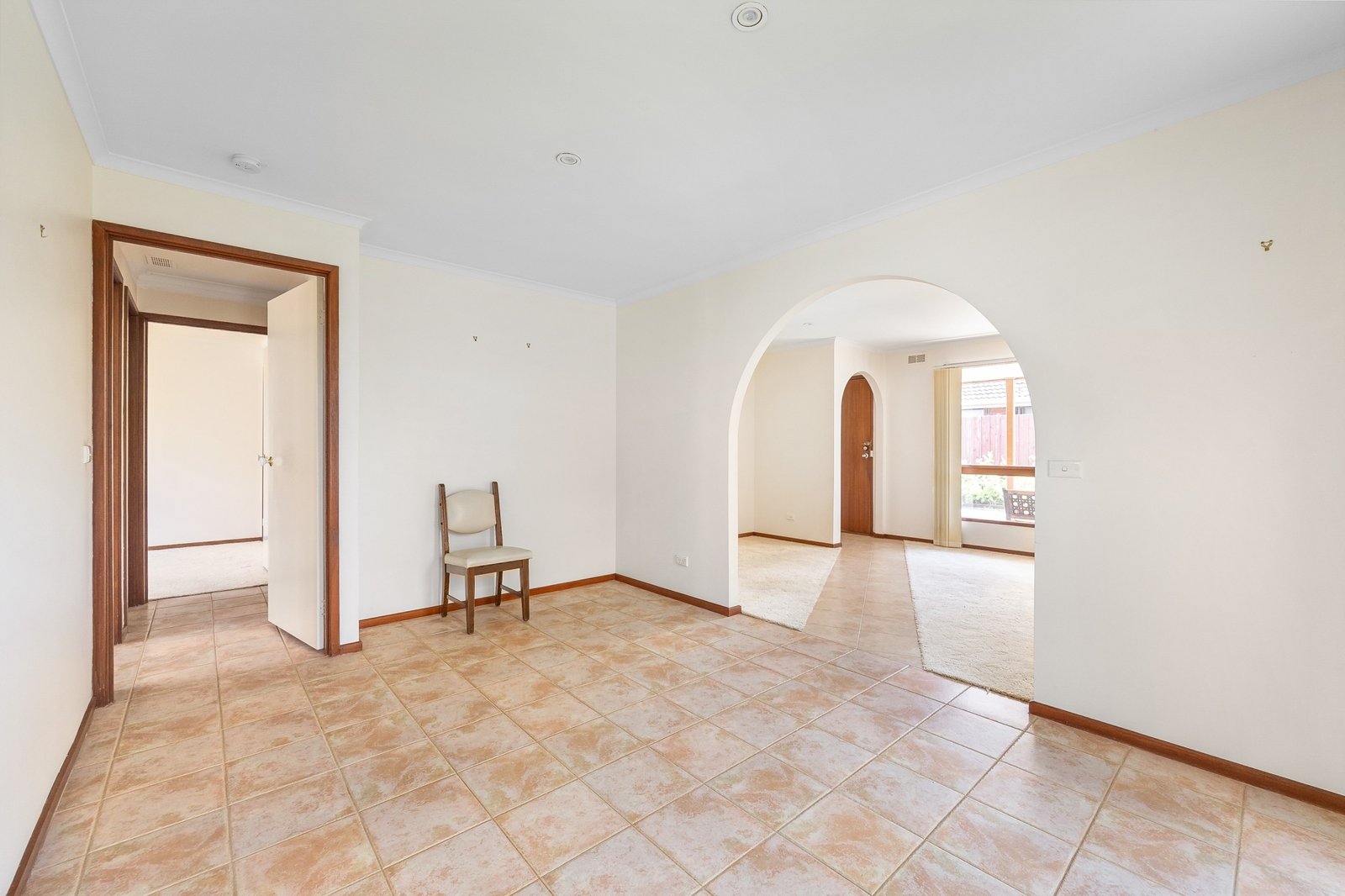 Property Gallery Thumbnail 15