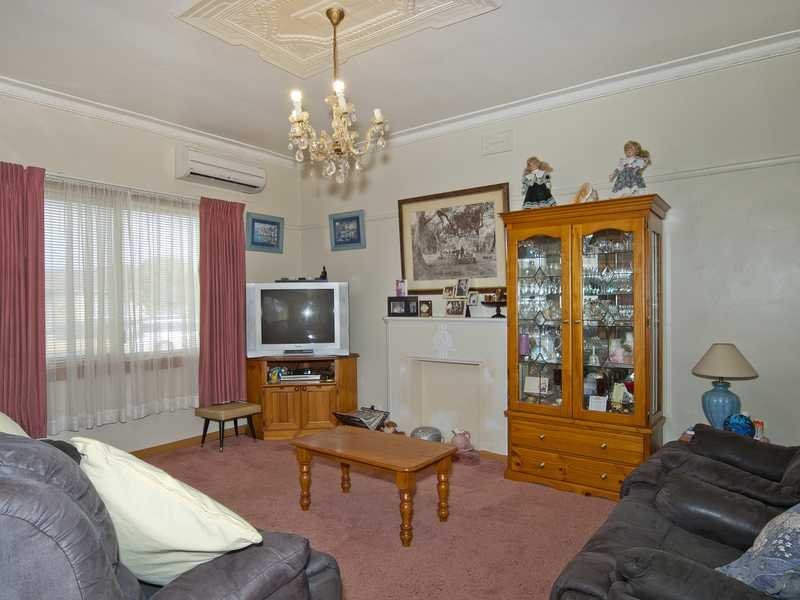 Unit 1,27 Charlotte Avenue, Newcomb image 2