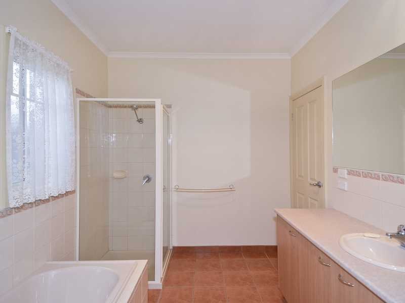 Unit 1/293 Torquay Road, Grovedale image 7