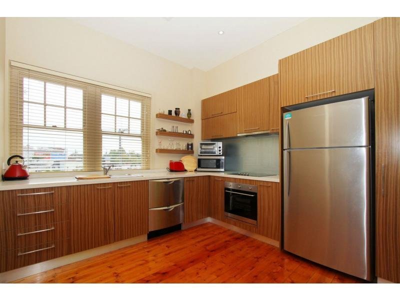 Unit 1/5 North Street, Ascot Vale image 2