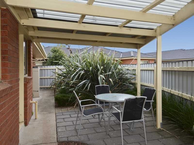 Unit 1,8-10 Strathmore Court, St Albans Park image 3