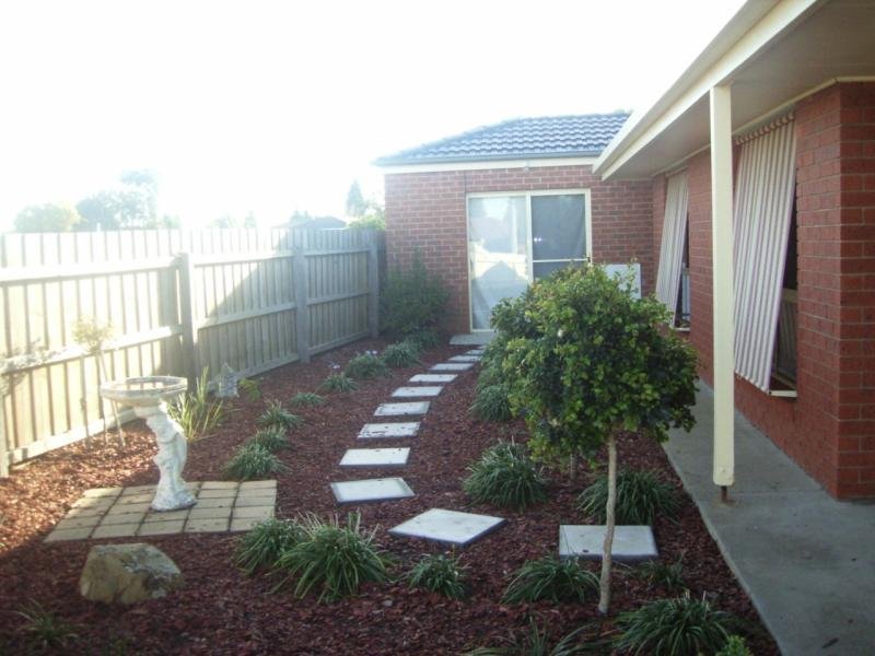 Unit 1,8-10 Strathmore Court, St Albans Park image 2