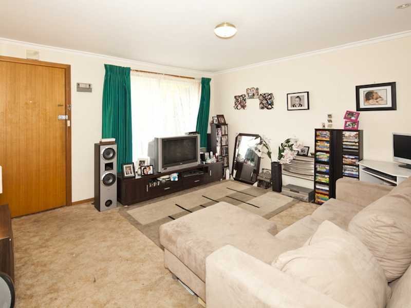 Unit 2,1 Everett Close, Herne Hill image 3