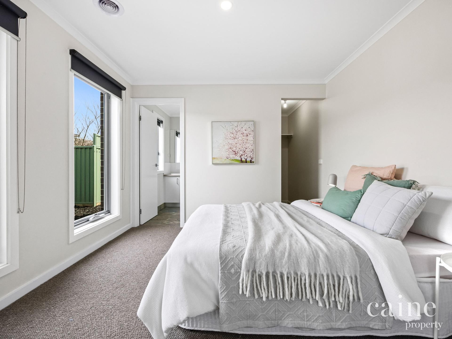 Unit 2/1328 Geelong Road, Mount Clear image 2