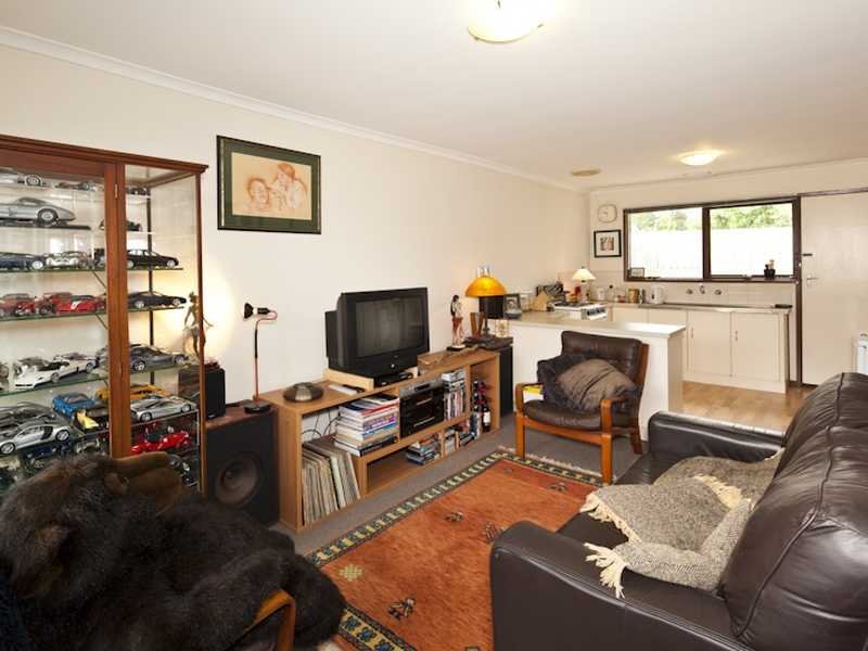 Unit 2,14-16 Hennessy Avenue, Herne Hill image 3