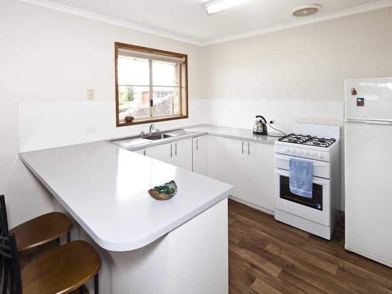 Unit 2,19 Donvale Drive, Leopold image 4