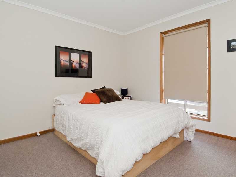 Unit 2,19 Donvale Drive, Leopold image 4
