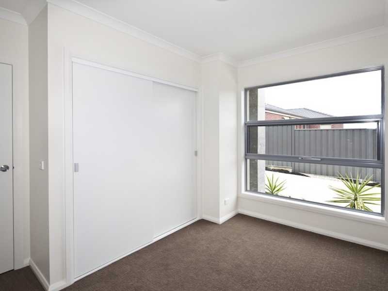 Unit 2,63 Oakwood Crescent, Waurn Ponds image 7