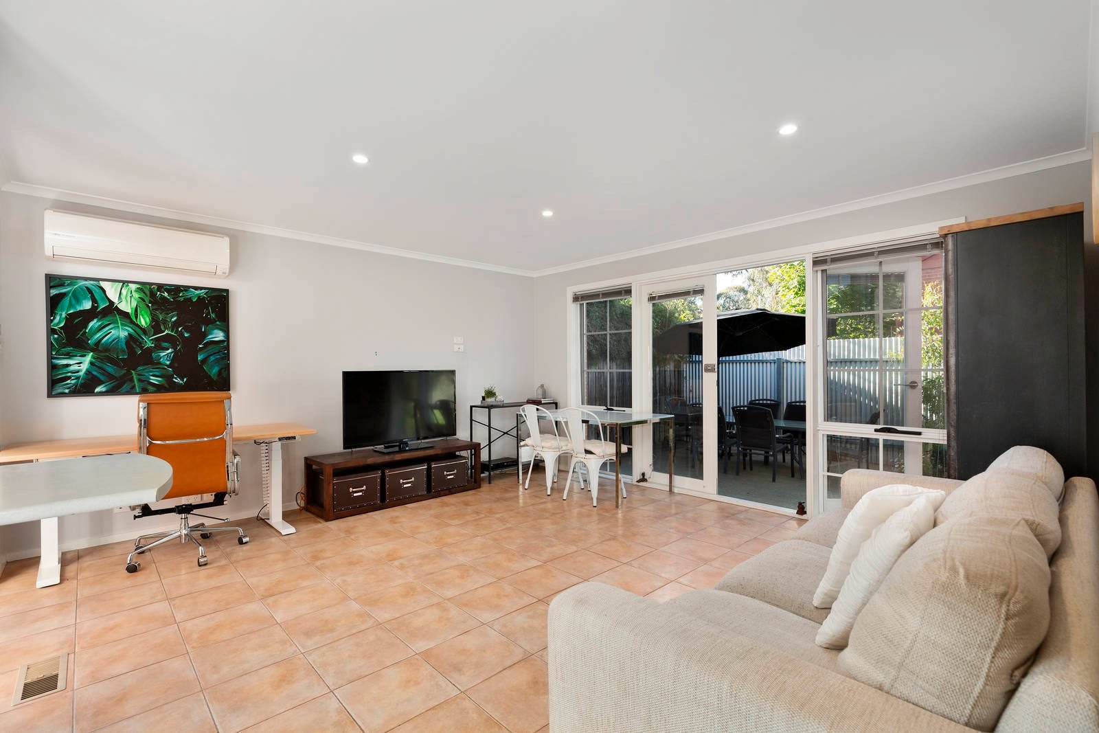 Property Gallery Thumbnail 4