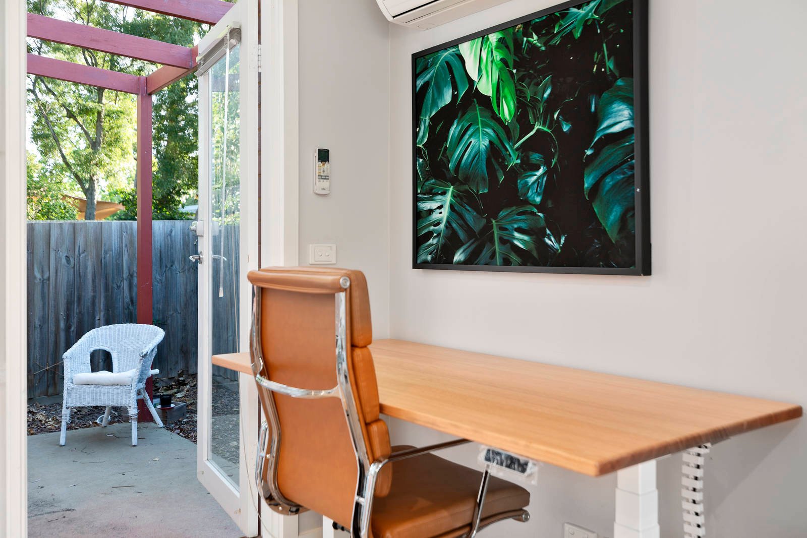 Property Gallery Thumbnail 9