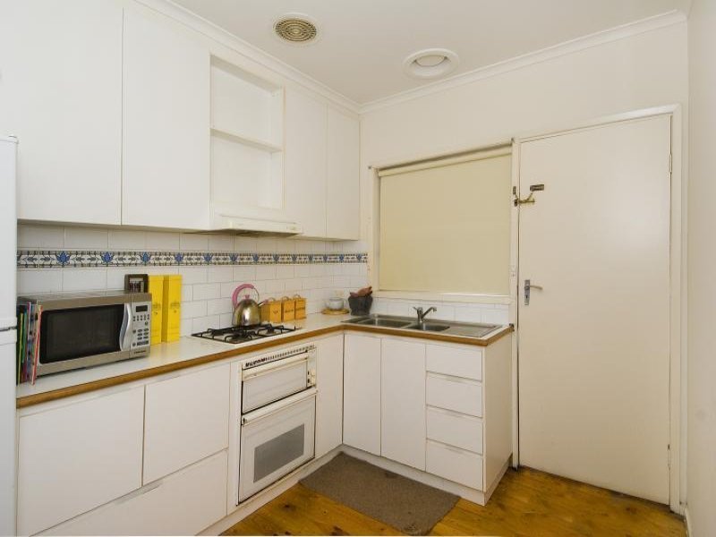 Unit 3,138 West Fyans Street, Newtown image 2