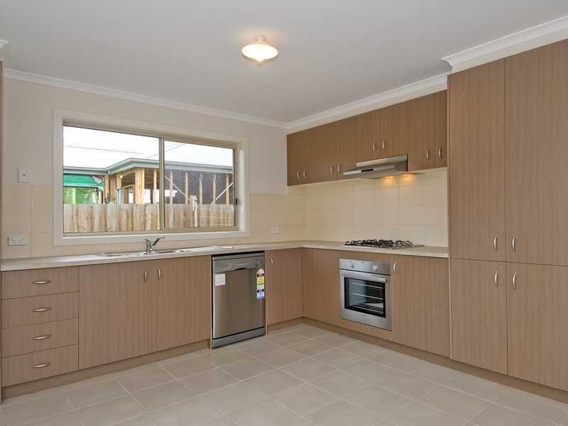 Unit 3,51 Tanner Street, Breakwater image 2