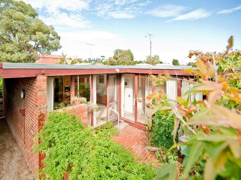 Unit 4, 21 Watts Street, Box Hill image 1