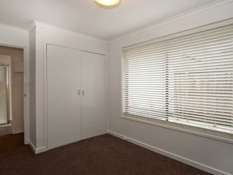 Unit 4,17 Lascelles Avenue, Manifold Heights image 4