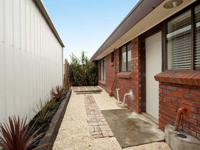 Unit 4,17 Lascelles Avenue, Manifold Heights image 7