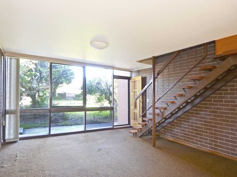 Unit 9,1 Holman Court, Breakwater image 4