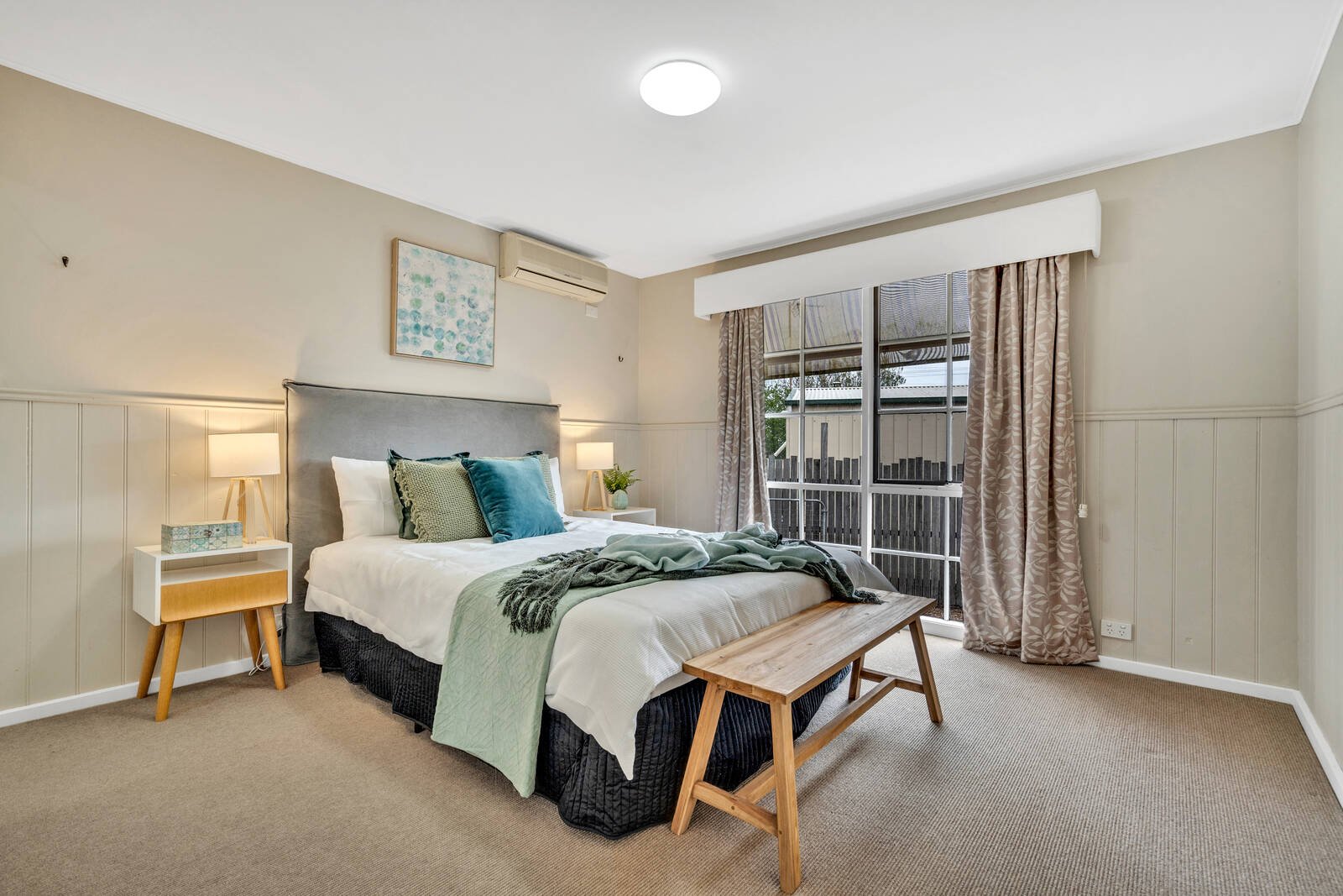 Property Gallery Thumbnail 12
