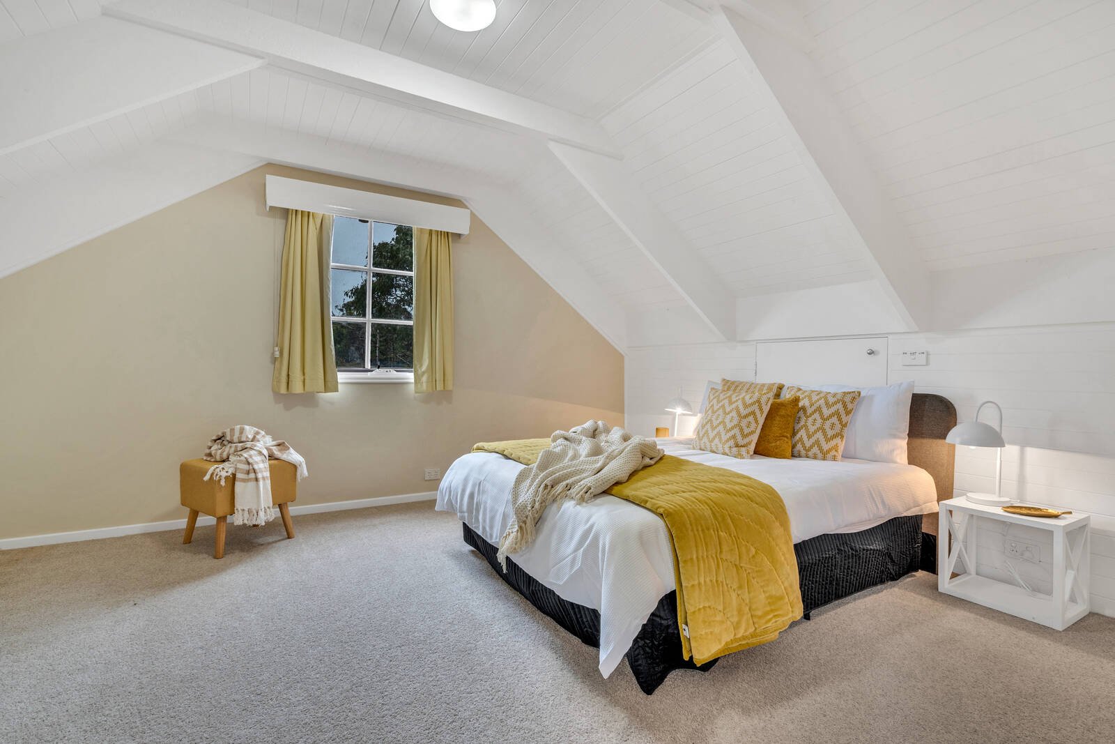 Property Gallery Thumbnail 19