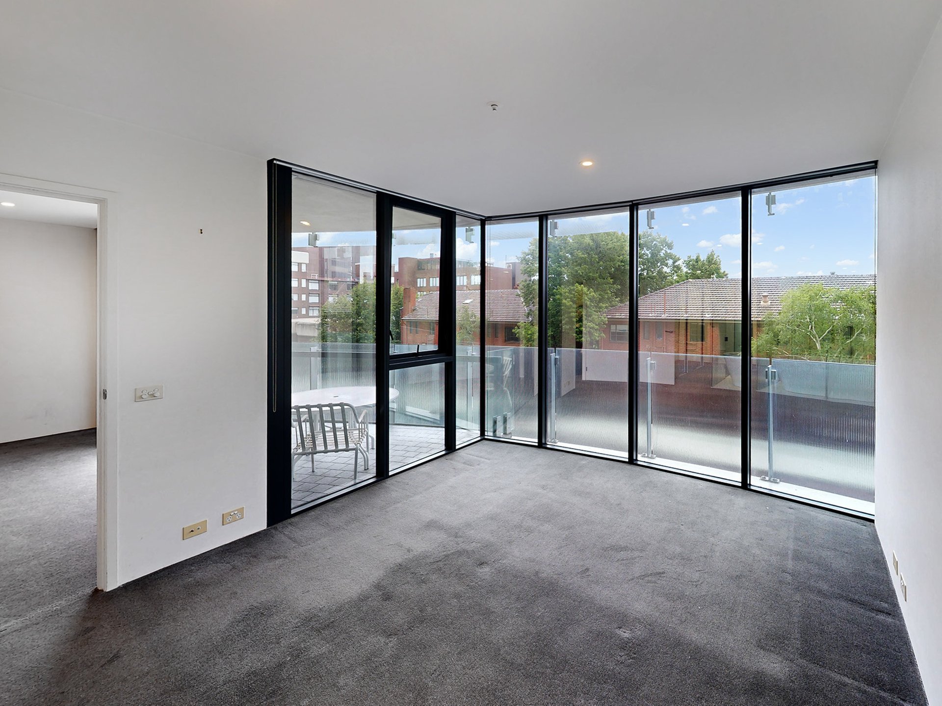 310 / 576-578 St Kilda Road MELBOURNE