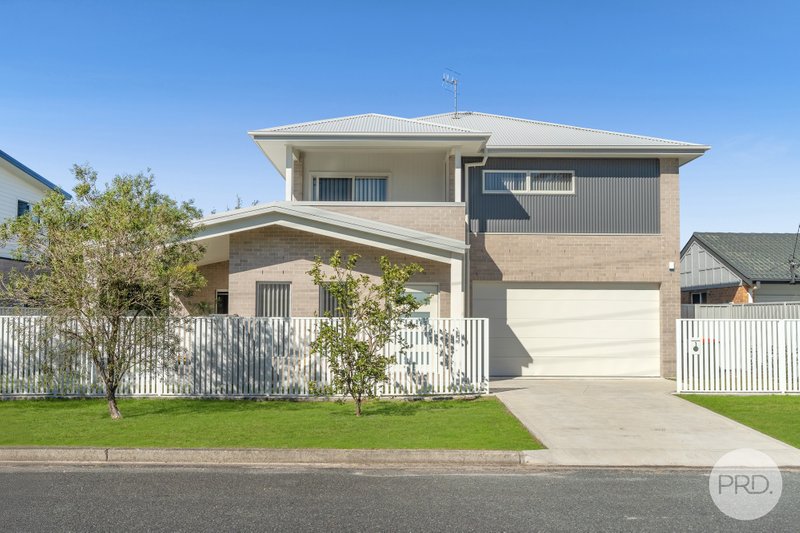 SALAMANDER BAY property image