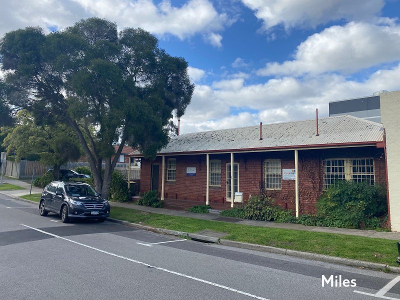 1 Linton Street, Ivanhoe