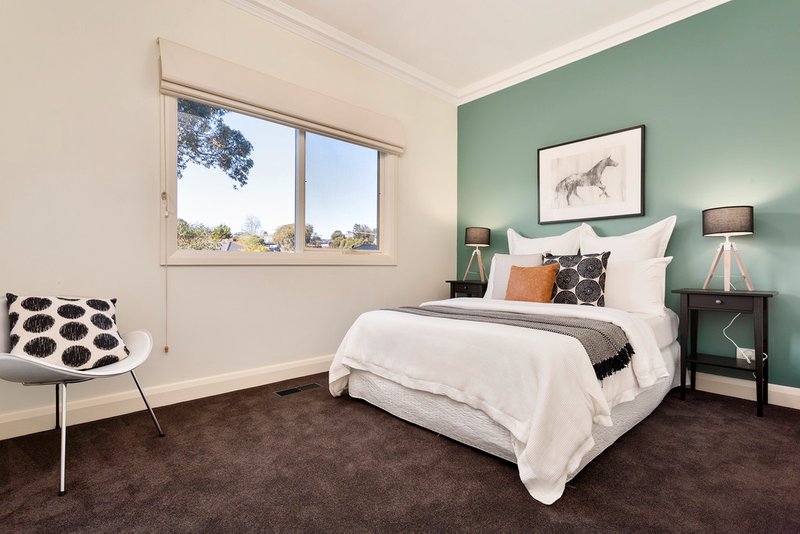 10 Milan Street, Doncaster East 10 Milan Street, Doncaster East