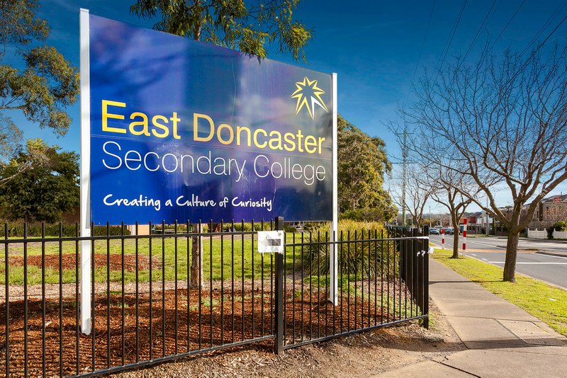 10 Milan Street, Doncaster East 10 Milan Street, Doncaster East