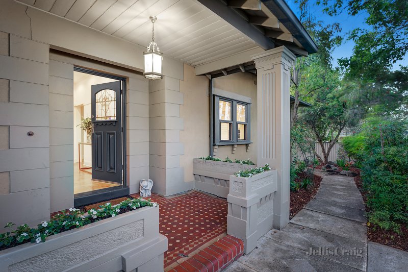 100 Manning Road