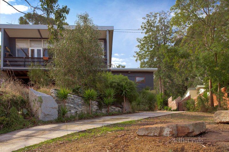 102 Hume Street, Greensborough, VIC 3088 House for Sale