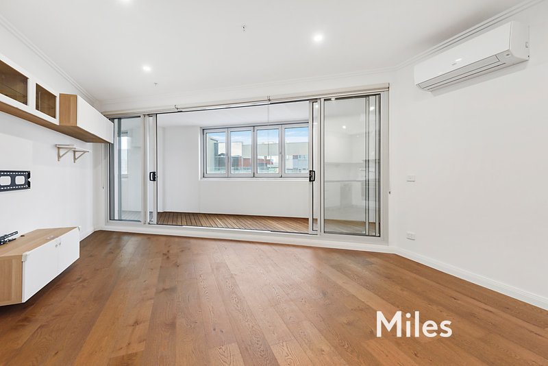 102/105 Upper Heidelberg Road, Ivanhoe 2 bed, 2 bath Apartment for…