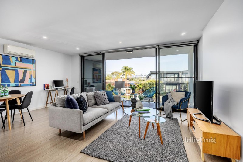 102/193 Mckinnon Road, Mckinnon, VIC 3204 Apartment for Sale