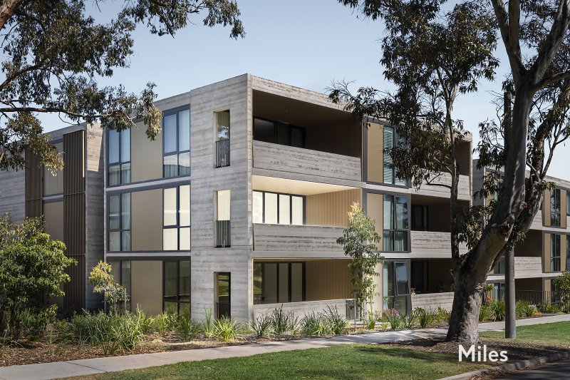 105b/173 The Boulevard, Ivanhoe East 3 bed, 2 bath Apartment for…