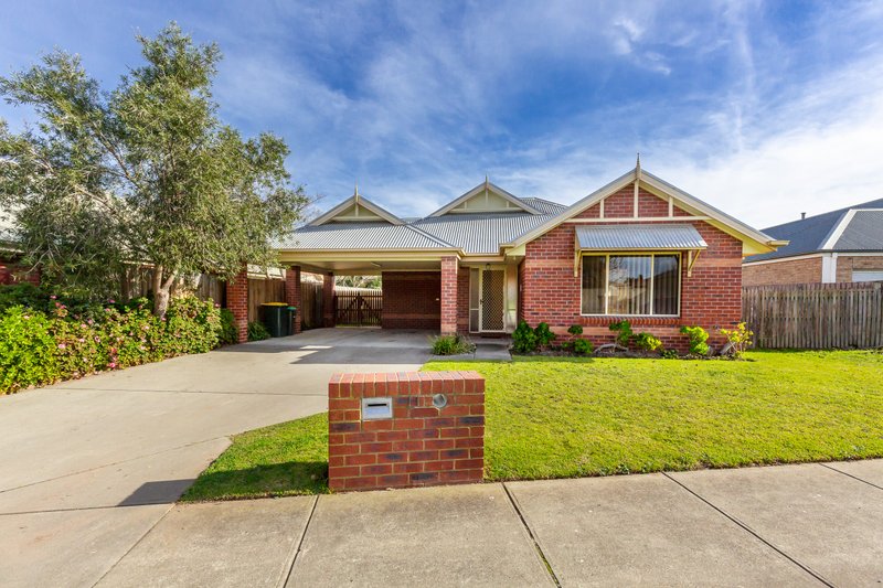 11 CRANSWICK Crescent, Sale, VIC, 3850