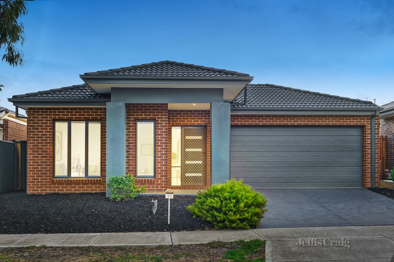 11 Destiny View, Mernda, VIC 3754 - House for Sale