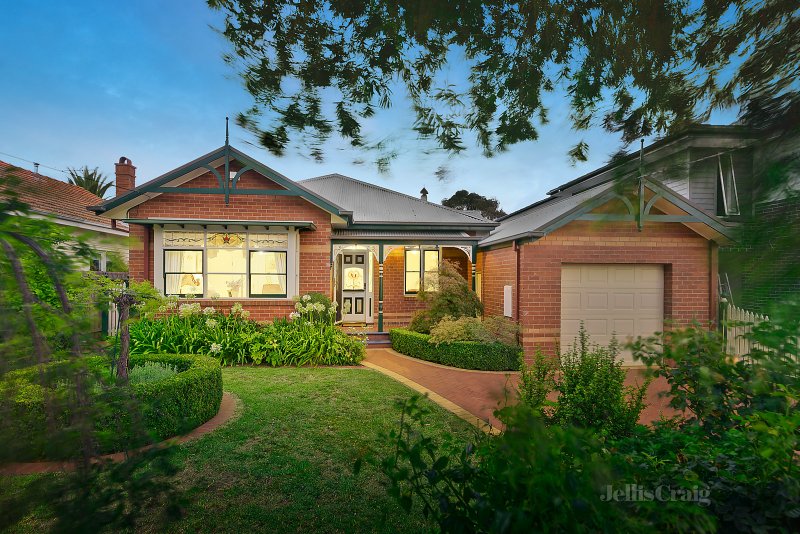 11 Holberg Street, Moonee Ponds, VIC 3039 House for Sale
