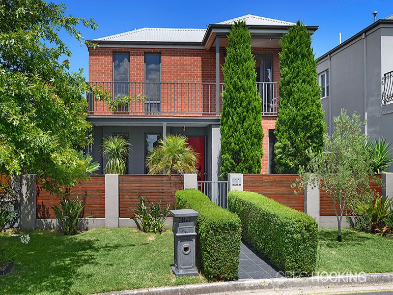 11 Oberon Way, Newport, VIC 3015 House for Sale