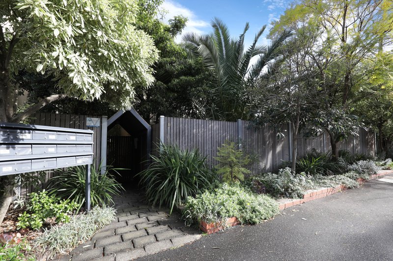 1/19 Chapman Street, North Melbourne