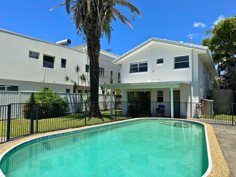 PALM BEACH property image