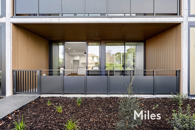 11b/173 The Boulevard, Ivanhoe East 2 bed, 2 bath Apartment for…