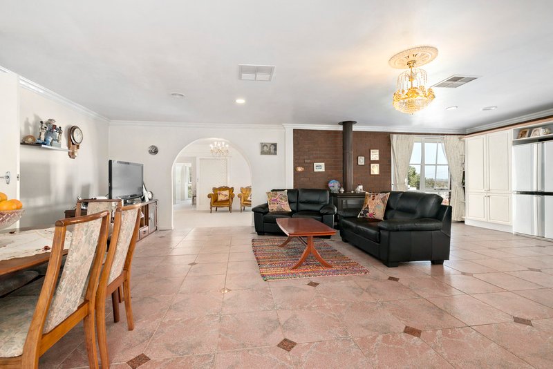 12 Albany Pl , Bulleen