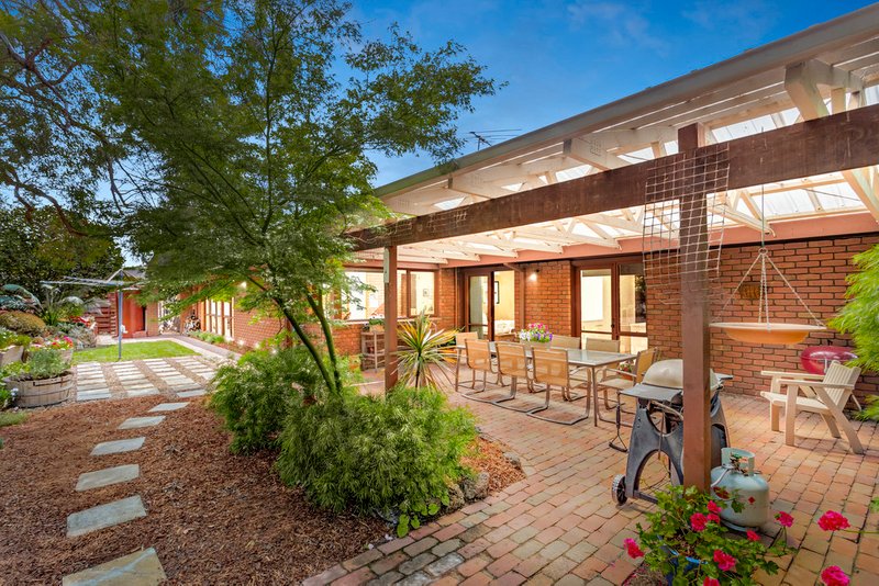 12 Devlaw Dr , Doncaster East 12 Devlaw Dr , Doncaster East