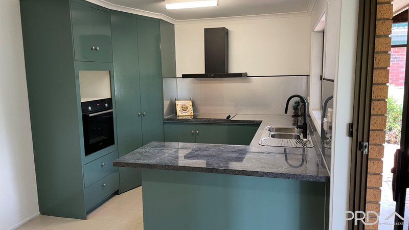 DARETON property image