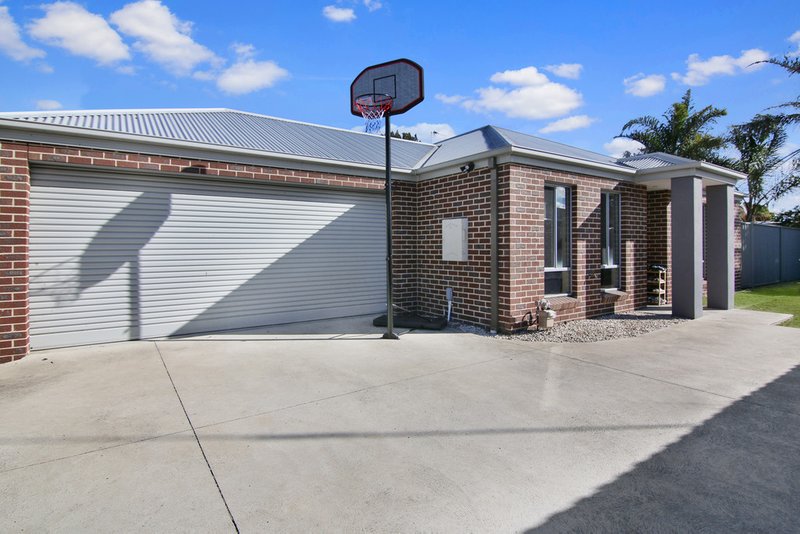 1/216 Nicholson Street, Bairnsdale 3 bed, 2… Bill Wyndham & Co.
