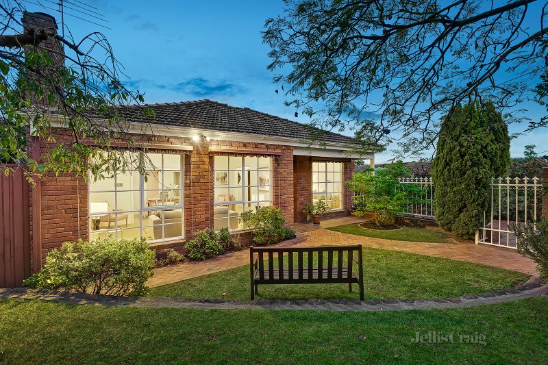 1/29 Logan Street, Canterbury, VIC 3126 House for Sale