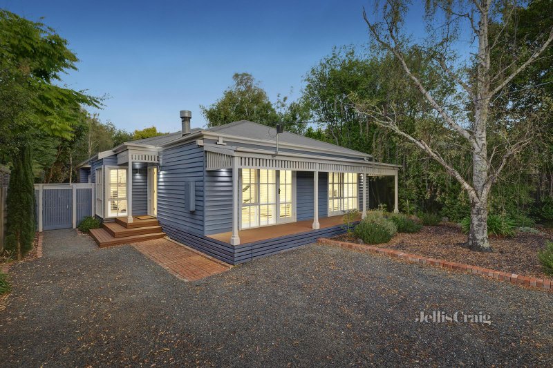 13 Linden Street, Blackburn, VIC 3130 House for Sale