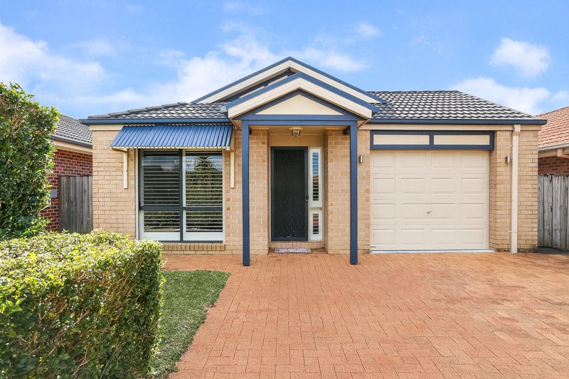 13 Oakwood Place HORSLEY NSW 2530