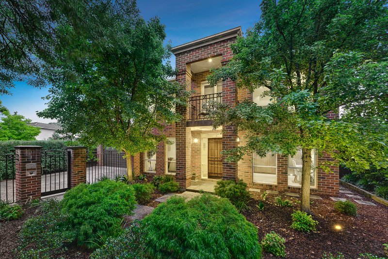 13 Regal Avenue, Doncaster East, VIC 3109 House for Sale