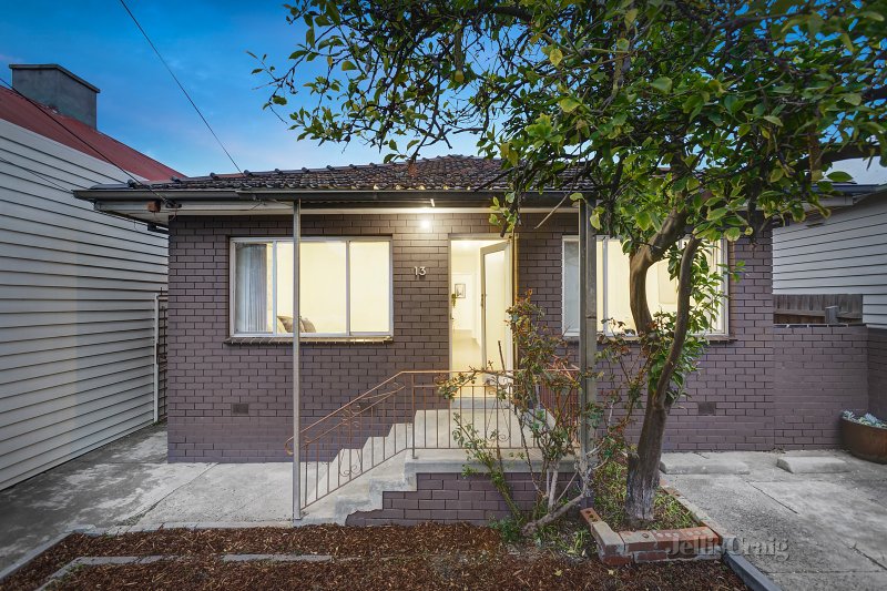 13 Walter Street