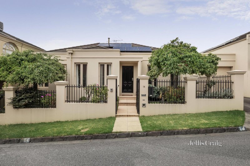 14 Arthur Street, Malvern, VIC 3144 Townhouse for Sale